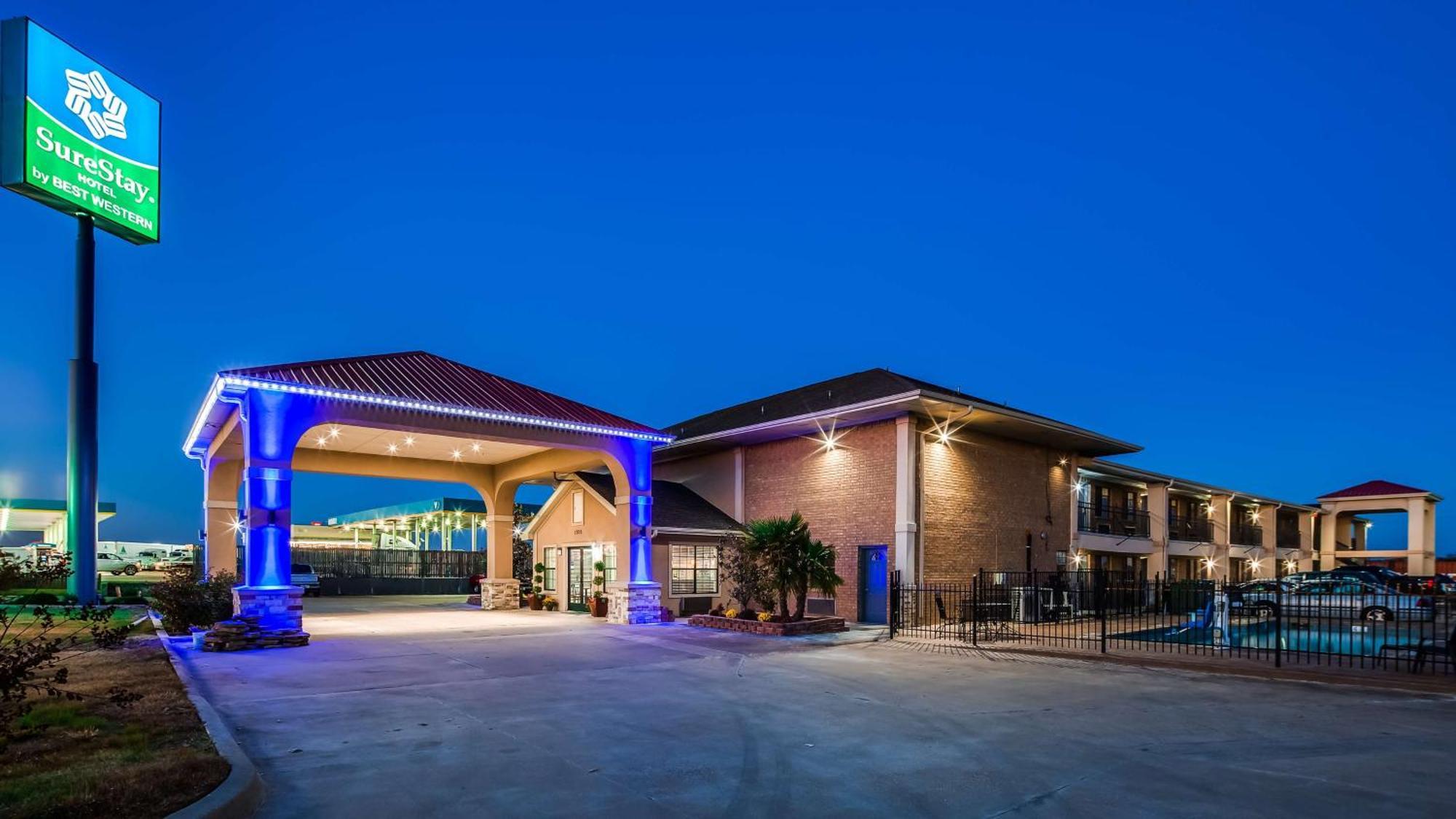 Surestay Hotel By Best Western Terrell Bagian luar foto