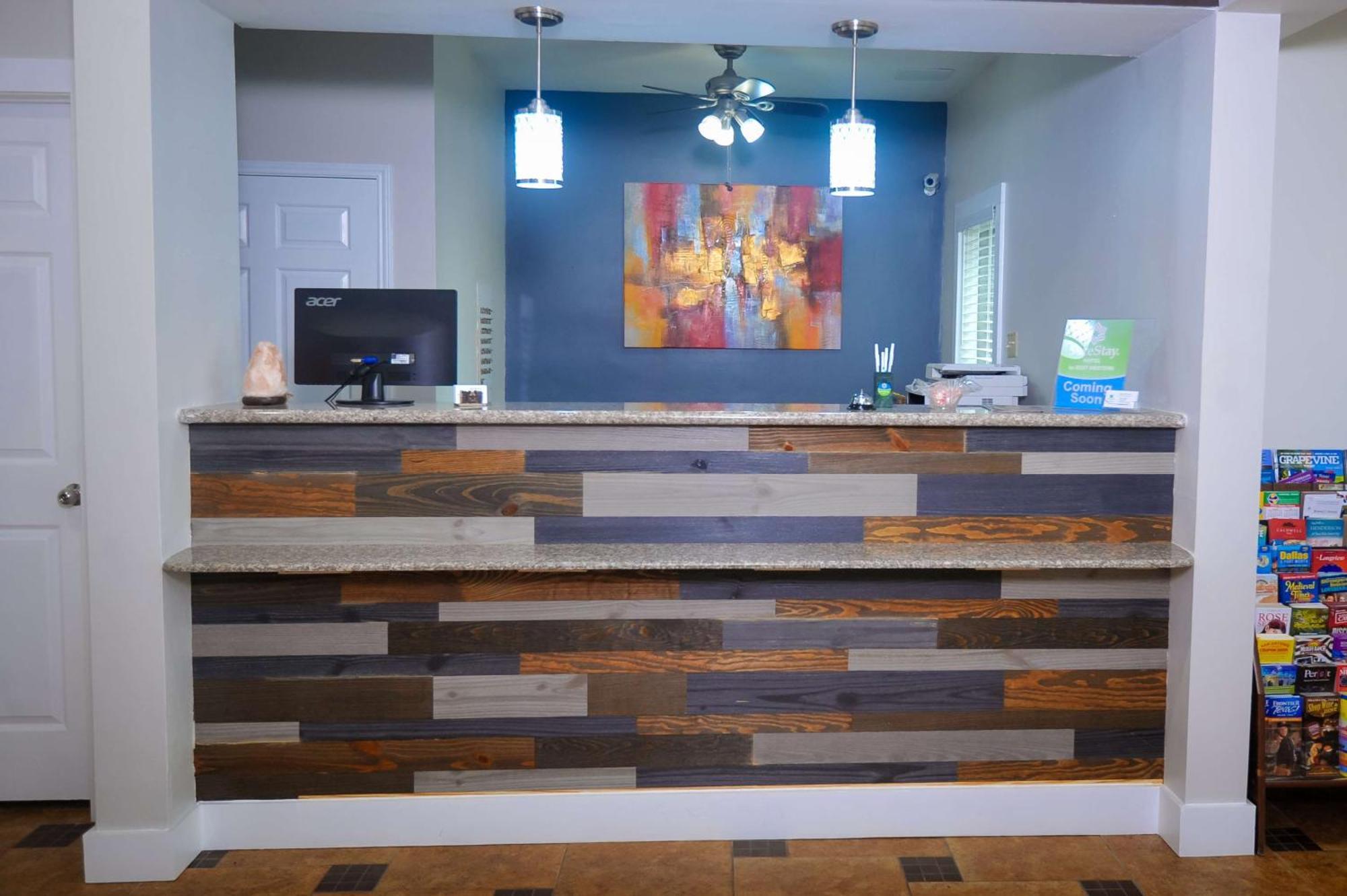 Surestay Hotel By Best Western Terrell Bagian luar foto
